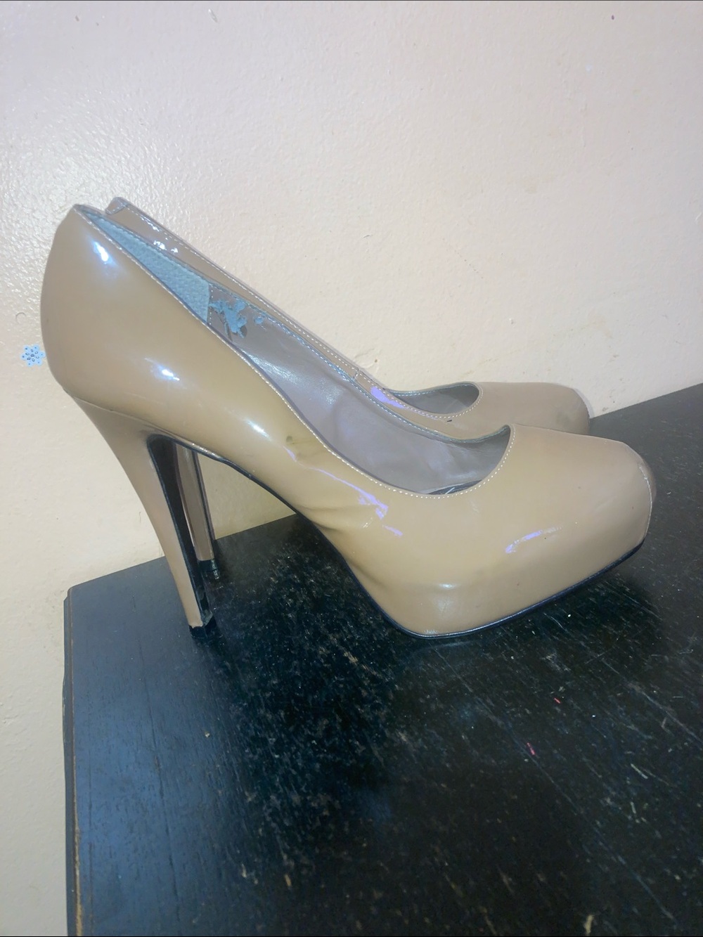 Steve Madden Nude Patent Platform Pumps